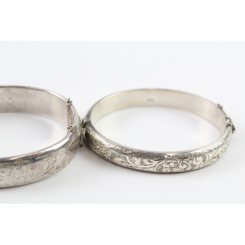 307 - Collection of Sterling Silver Bangles inc. Etched, Safety Chains x 2 45g