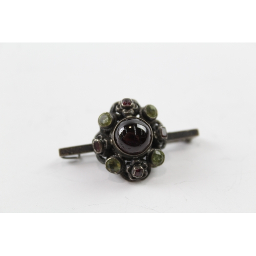 332 - 19th Century Austro-Hungarian Silver Gemset Brooch inc. Garnet, Peridot 8g