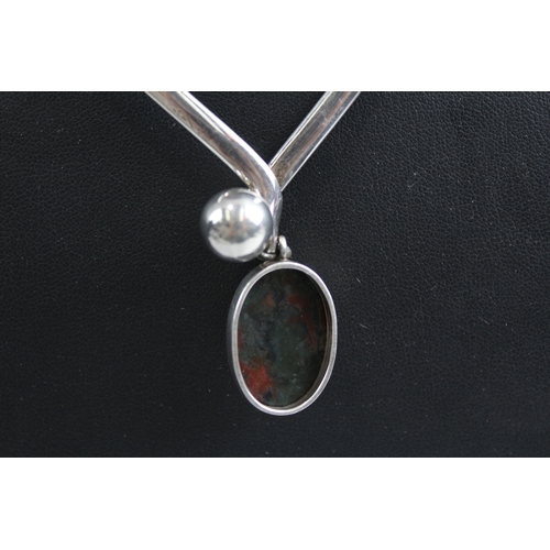 337 - Sterling Silver Modernist Torque Necklace w/ Moss Agate Pendant 36g