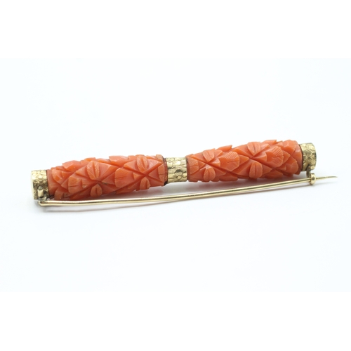 4 - 9ct gold carved coral brooch (10.4g)