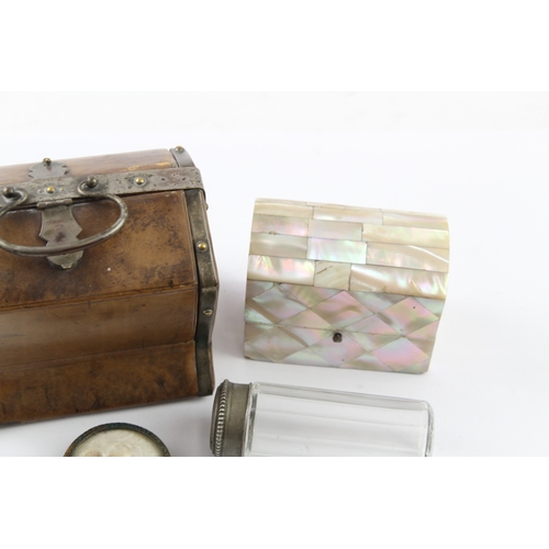 403 - Antique Ladies Vanity Items Inc Mother Of Pearl, Mourning Trinket Box x 4