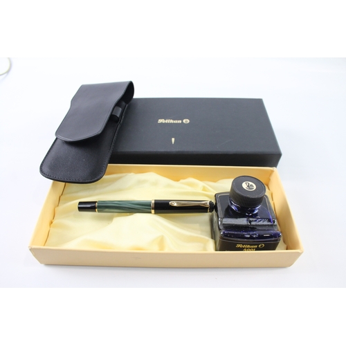 480 - Pelikan M200 Green & Black Fountain Pen w/ M Gold Plate Nib WRITING Original Box