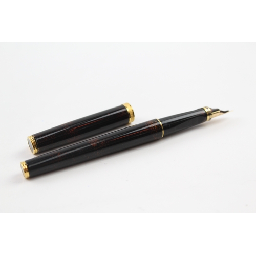 483 - Vintage Parker 75 Brown Lacquer Fountain Pen w/ 18ct Gold Nib WRITING