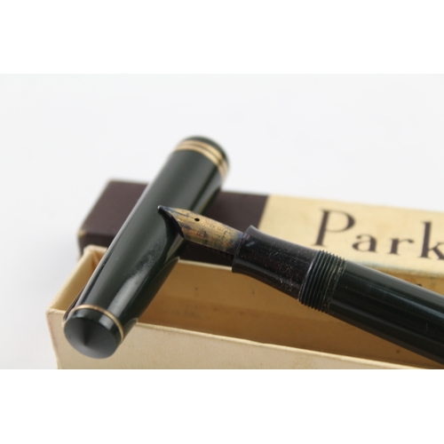 490 - Vintage Parker Victory Green Fountain Pen w/ 14ct Gold Nib WRITING Boxed