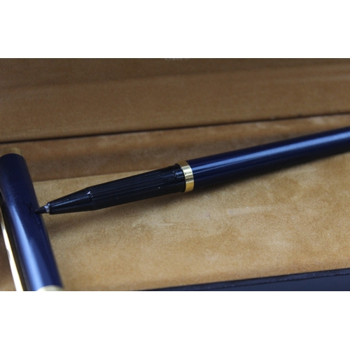 493 - Vintage S.T Dupont Navy Lacquer Cased Felt Pen w/ Gold Plate & Enamel Detail