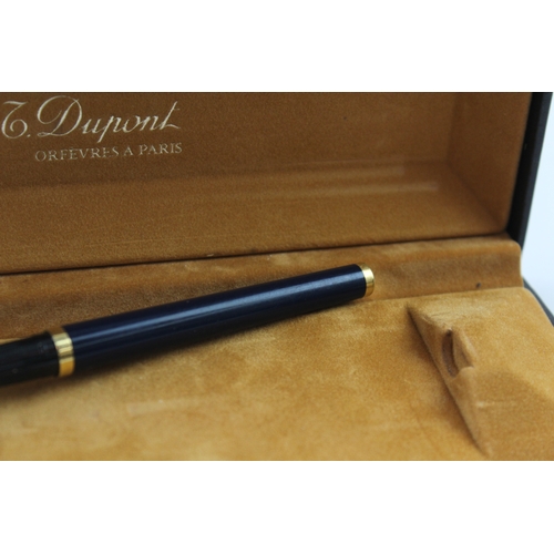 493 - Vintage S.T Dupont Navy Lacquer Cased Felt Pen w/ Gold Plate & Enamel Detail