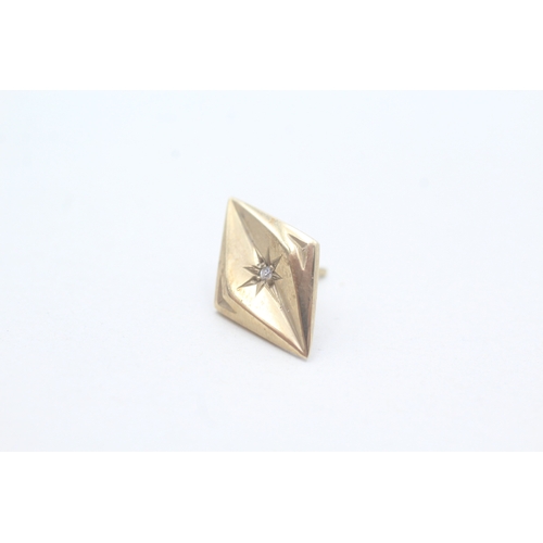 63 - 9ct gold star set diamond  form stud earrings (2g)