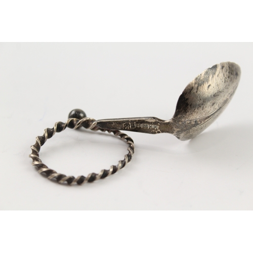 348 - Antique  / Vintage Stamped .830 Silver Marius Hammer Leaf Form Spoon (12g)