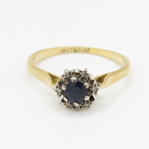 187 - 18ct gold sapphire and diamond halo ring (2.4g) Size L