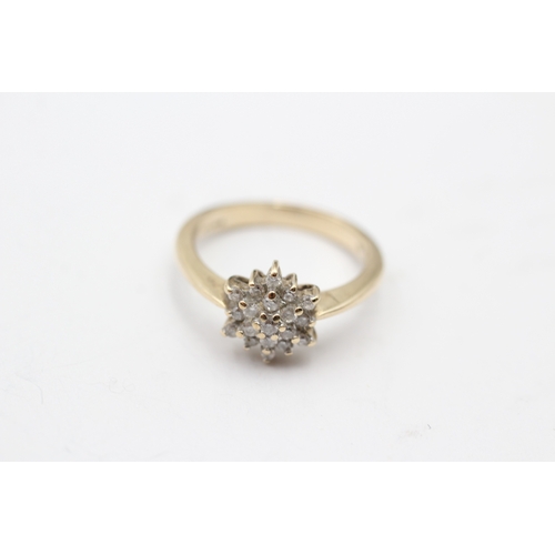 126 - 9ct gold diamond cluster ring (2.9g) Size L