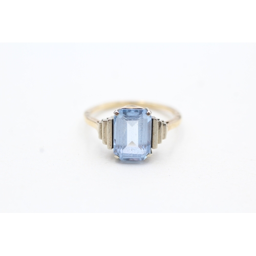 133 - 9ct gold blue gemstone single stone ring (2.9g) Size L 1/2