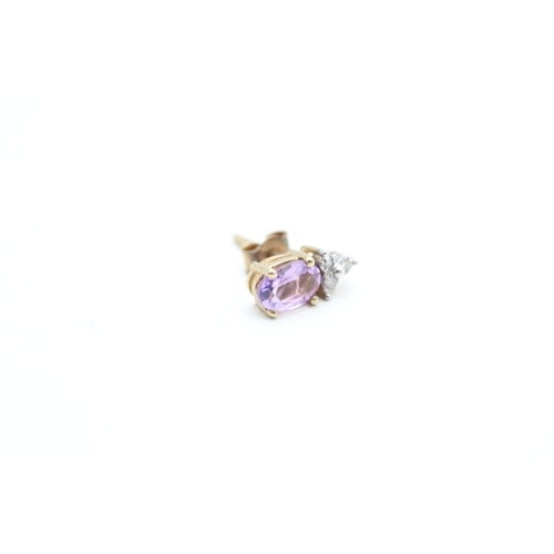 136 - 9ct gold amethyst and diamond set stud earrings (1g)