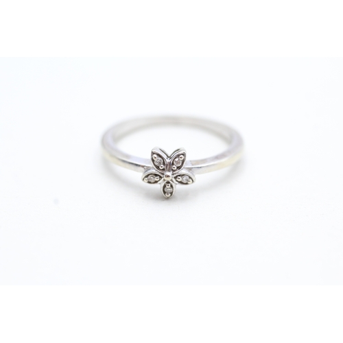 151 - 9ct white gold diamond set floral dress ring (1.9g) Size M