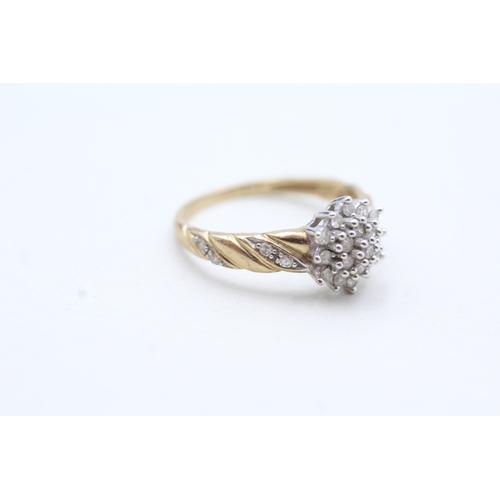 162 - 9ct gold diamond cluster ring (2g) Size L