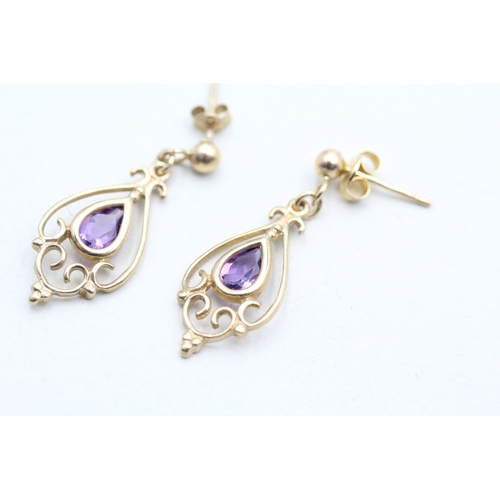 197 - 9ct gold pear cut amethyst set drop earrings (1.6g)