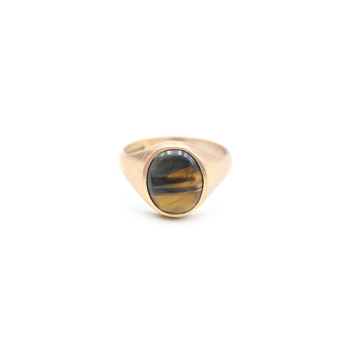 22 - 9ct rose gold tigers eye plaque set signet ring (4.4g) Size R