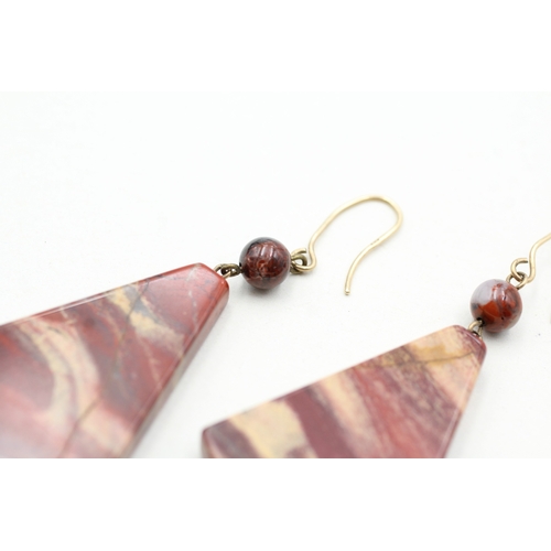 250 - 9ct gold jasper geometric drop earrings (16.2g)