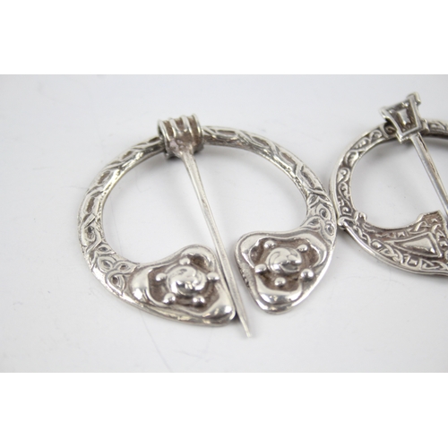 276 - Collection of Sterling Silver Scottish Penannular Brooches x 2 31g