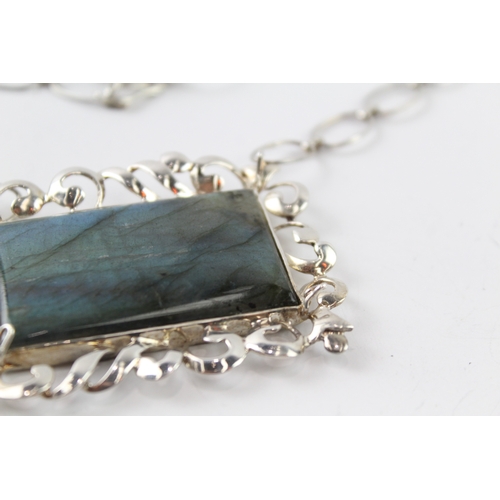 331 - Sterling Silver Labradorite Pendant Necklaces 38g