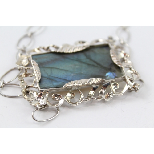 331 - Sterling Silver Labradorite Pendant Necklaces 38g