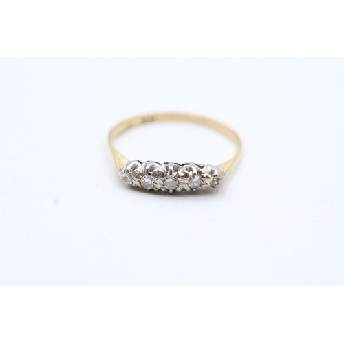 39 - 18ct gold diamond five stone row ring (1.5g) Size N 1/2