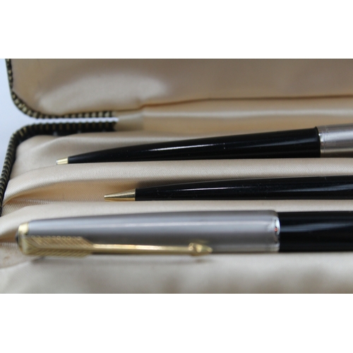 493 - Vintage Parker 61 Fountain Pen Set w/ 14ct Gold Nib, Ballpoint, Pencil, Box Etc