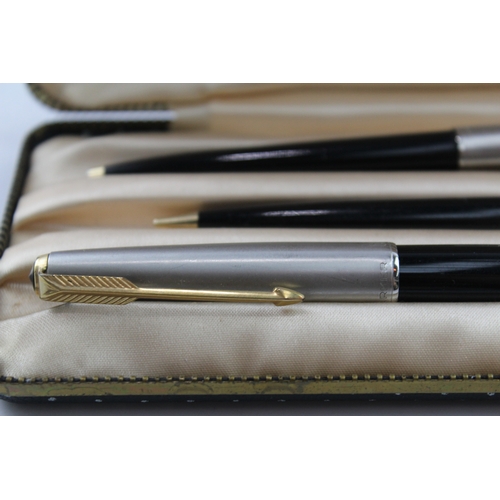 493 - Vintage Parker 61 Fountain Pen Set w/ 14ct Gold Nib, Ballpoint, Pencil, Box Etc