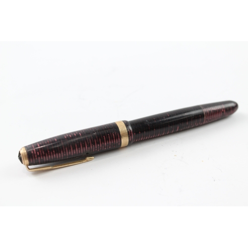 494 - Vintage Parker Vaccumatic Burgundy Fountain Pen w/ 14ct Gold Nib WRITING