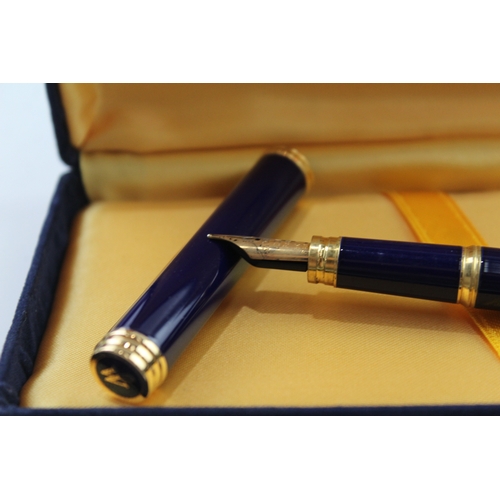 496 - Vintage Waterman Exclusive Fountain Pen w/ 18ct Gold Nib WRITING Boxed