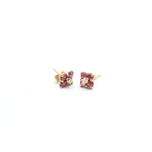 94 - 9ct gold ruby and diamond stud earrings (0.4g)