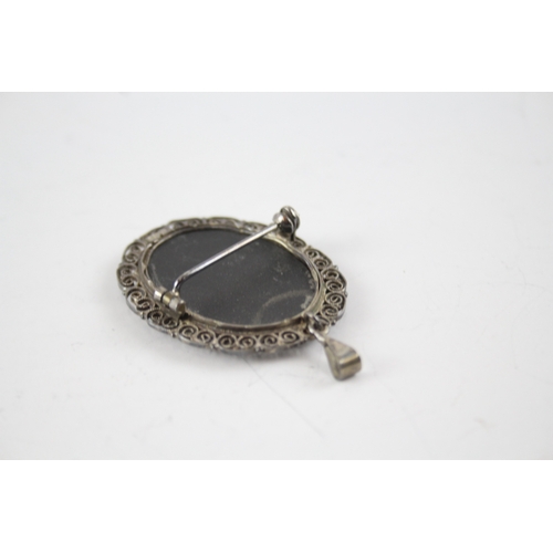 254 - 800 Silver Filigree Framed Pietra Dura Brooch 8g