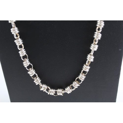 305 - Sterling Silver Round Link Long Length Necklace 81g