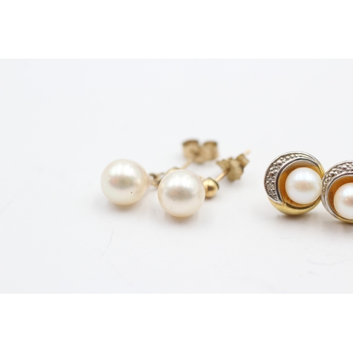 172 - 2x 9ct gold cultured pearl & diamond earrings (3.5g)