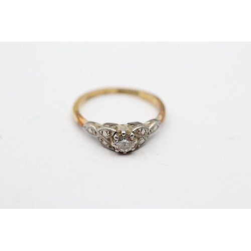 186 - 18ct gold diamond solitaire ring (2.3g) Size I