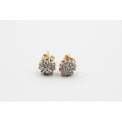 233 - 9ct gold diamond cluster earrings (1.1g)