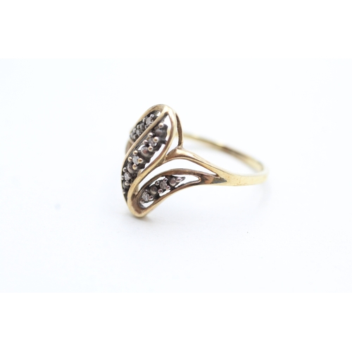 247 - 9ct gold diamond set dress ring (2.4g) Size R