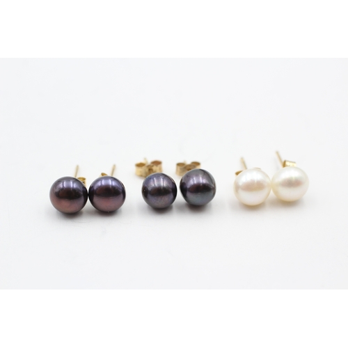 249 - 3x 9ct gold cultured pearl stud earrings (2.8g)