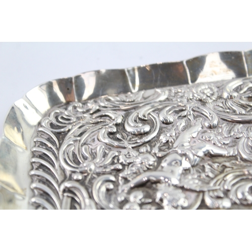 397 - Edwardian 1904 London Sterling Silver Cherub Detailed Vanity Tray / Dish (134g)