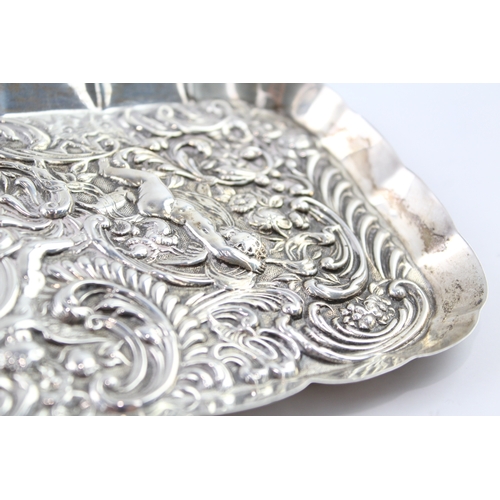 397 - Edwardian 1904 London Sterling Silver Cherub Detailed Vanity Tray / Dish (134g)