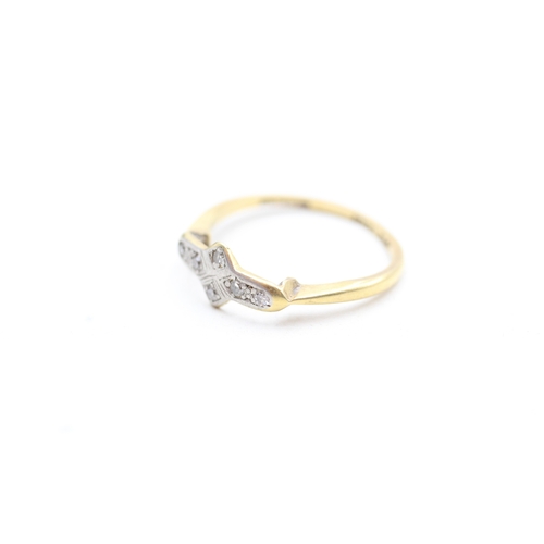 40 - 18ct gold diamond set dress ring (1.6g)