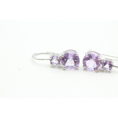 43 - 9ct gold amethyst drop earrings (2.1g)