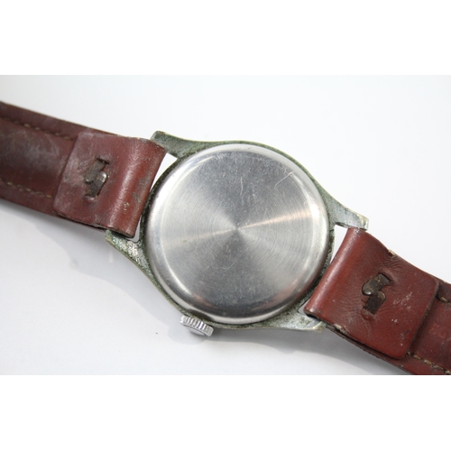 463 - Men's Vintage Smiths Military Style Watch Hand-Wind WATCH RUNS