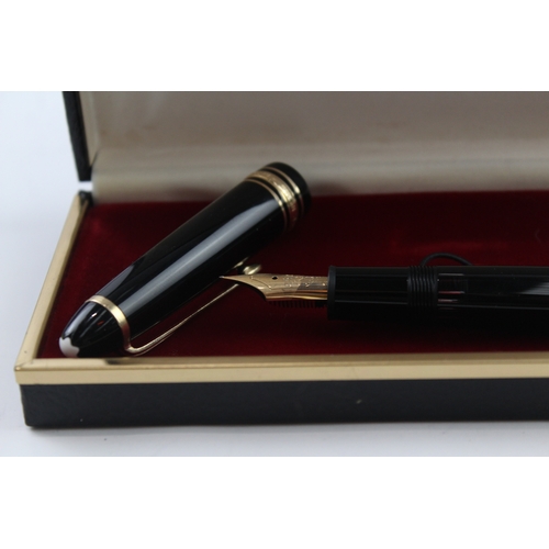 480 - Vintage Montblanc Meisterstuck No.146 Black Fountain Pen w/ 14ct Gold Nib , Box