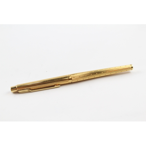 488 - Vintage Parker Classic Gold Plated Slimline Fountain Pen w Gold Plate Nib WRITING