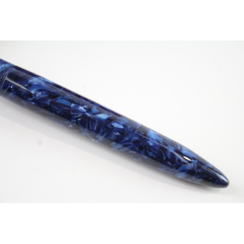 499 - Sheaffer Balance Blue Marble Lacquer Fountain Pen w/ 18ct Gold Nib WRITING Boxed