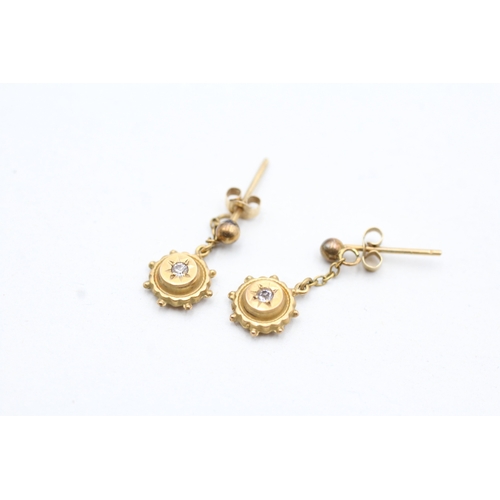 74 - 9ct gold diamond paste drop earrings (0.9g)