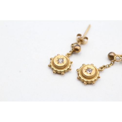 74 - 9ct gold diamond paste drop earrings (0.9g)