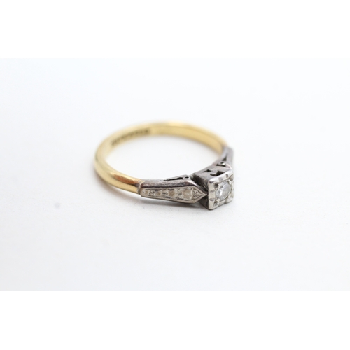 83 - 18ct gold & platinum vintage diamond solitaire ring (2.7g) Size L