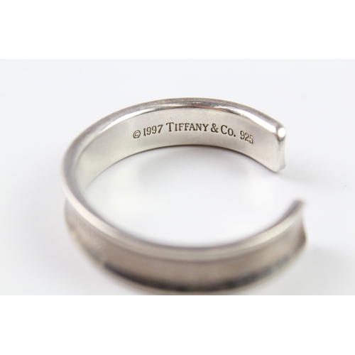 122 - A silver bangle by Tiffany and Co (42g)