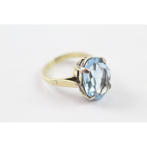 179 - 9ct gold blue paste solitaire ring (3.3g) Size J 1/2